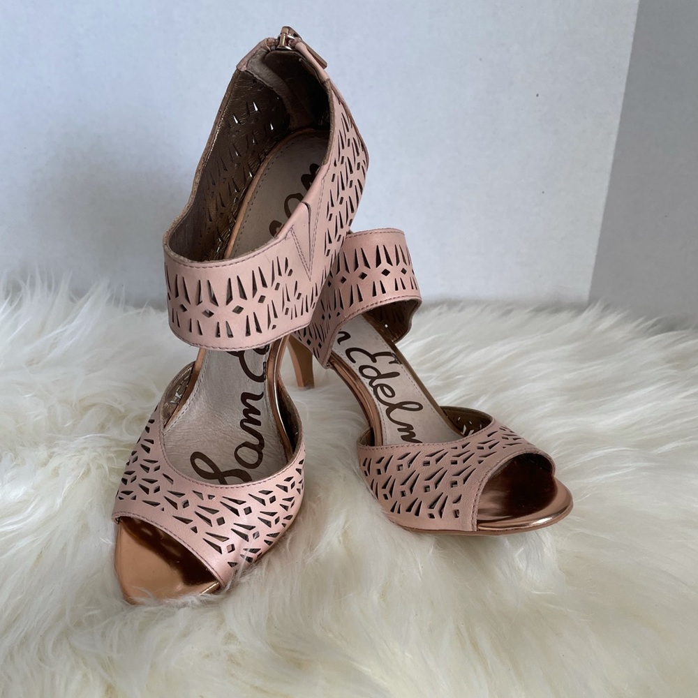 Women’s high heeled sandals